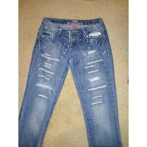 Almost Famous Distressed Jeans Juniors 7 Straight leg Denim Punk Grunge